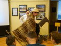 Muzejpedagogiskuo programa “Laižam čiguonūs!”. Foto: Amanda Anusāne/portals lakuga.lv