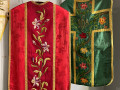 16-Rukdorbi-liturgiskajuos-tekstilejuos_Latvejis-Etnografiskais-breivdobys-muzejs