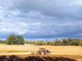 Traktors_Myusdinu-lauku-ainova