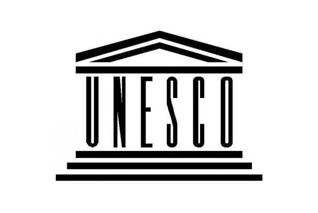 UNESCO Logo FI