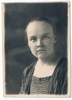 AntoninaTuca_1920tie_gadi_Foto_noLKM_krajuma