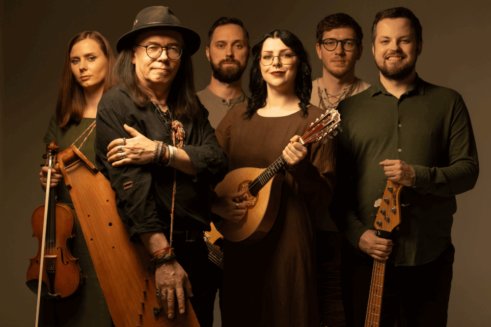 Folkroka grupa “Laimas Muzykanti” aicynoj iz jubilejis koncertim