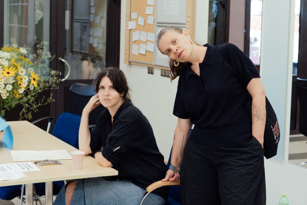 Ludzys vosorys škola i “Homo Novus” atsagrīzšona Daugovpilī. Saruna ar Santu Remeri