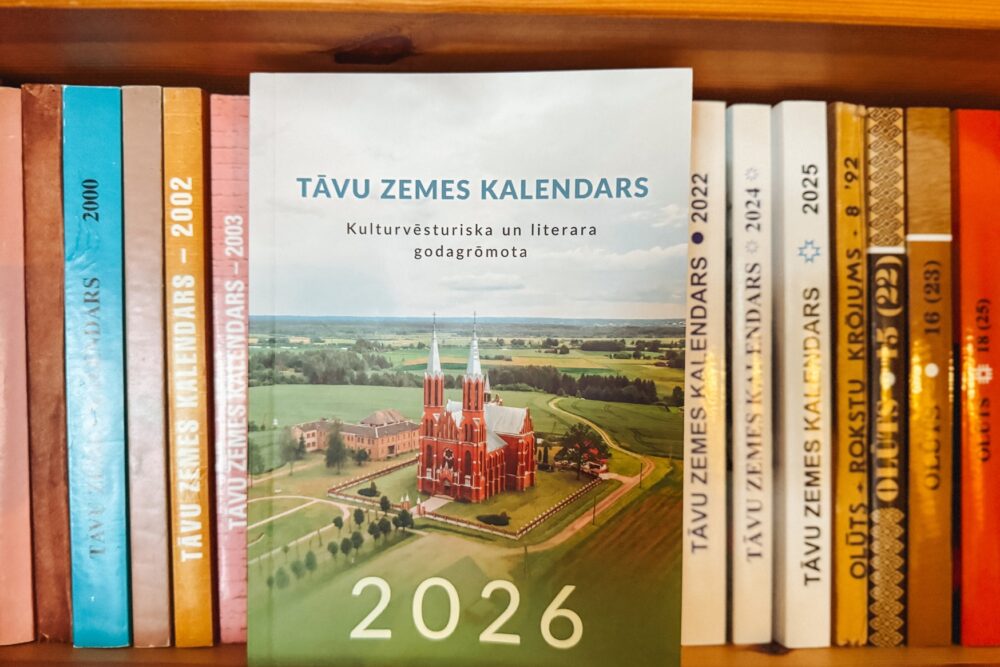 “Tāvu zemes kalendars 2026” – paraleluo pasauļa pateikamais puorsteigums