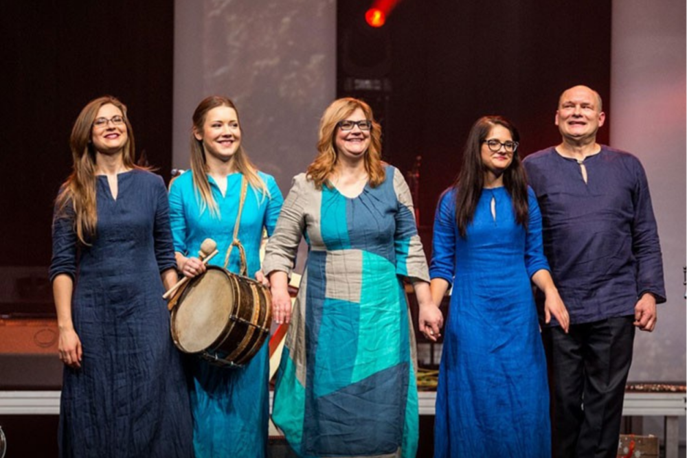 Ar koncertu “Tu munā sirsneņā” Igauņu saimis kapela svieteis 35 godu jubileju