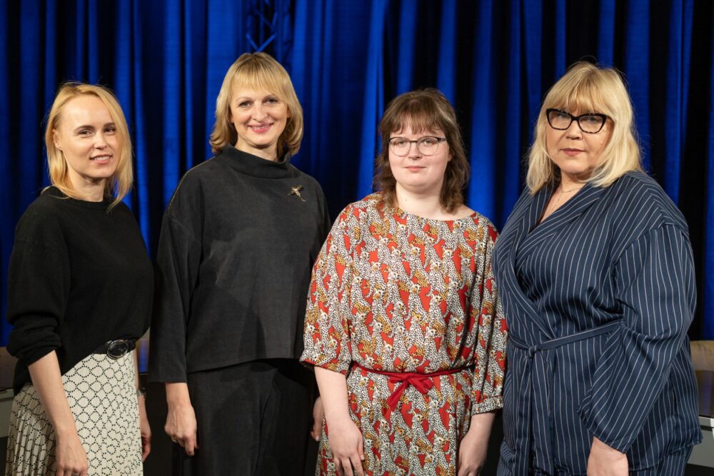 Vysuleluokuo interese ir par bārnu i jūku gruomotom latgaliski. Raidīroksts “Mīti”